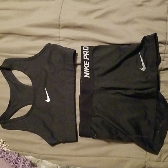 NIKE PRO shorts and sports bra set, black, size small